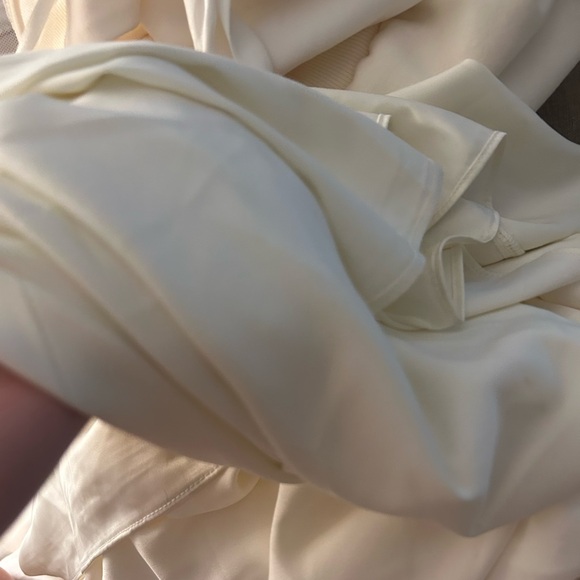 NWT We wore what white dress Cut Out Midi in Whisper White size medium! - Picture 15 of 16